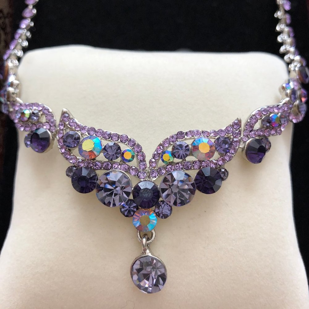 Jeweled Necklace & Earrings Set - Purple